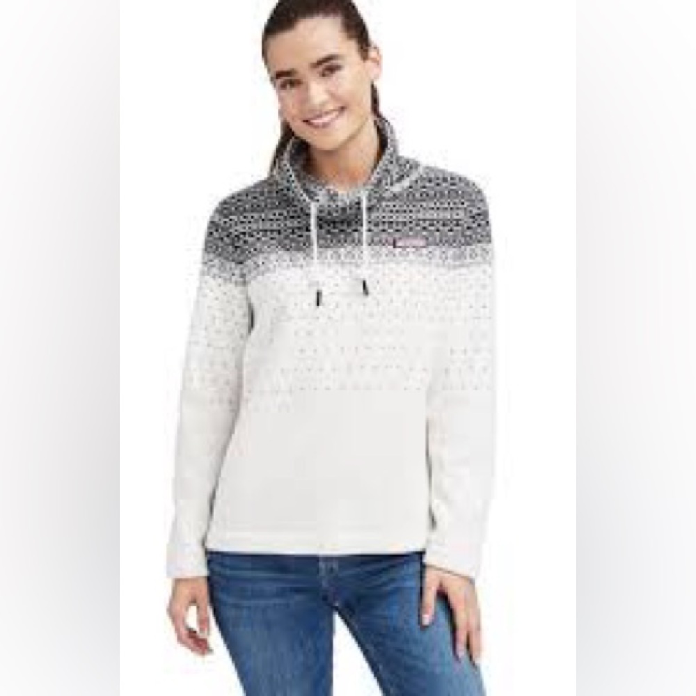 Vineyard Vines Black and White Women's Sweater
